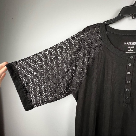 Black Ribbed Lace Raglan Tee Plus Size 5X (28) Super Soft Whimsigoth Henley Top - Picture 5 of 10